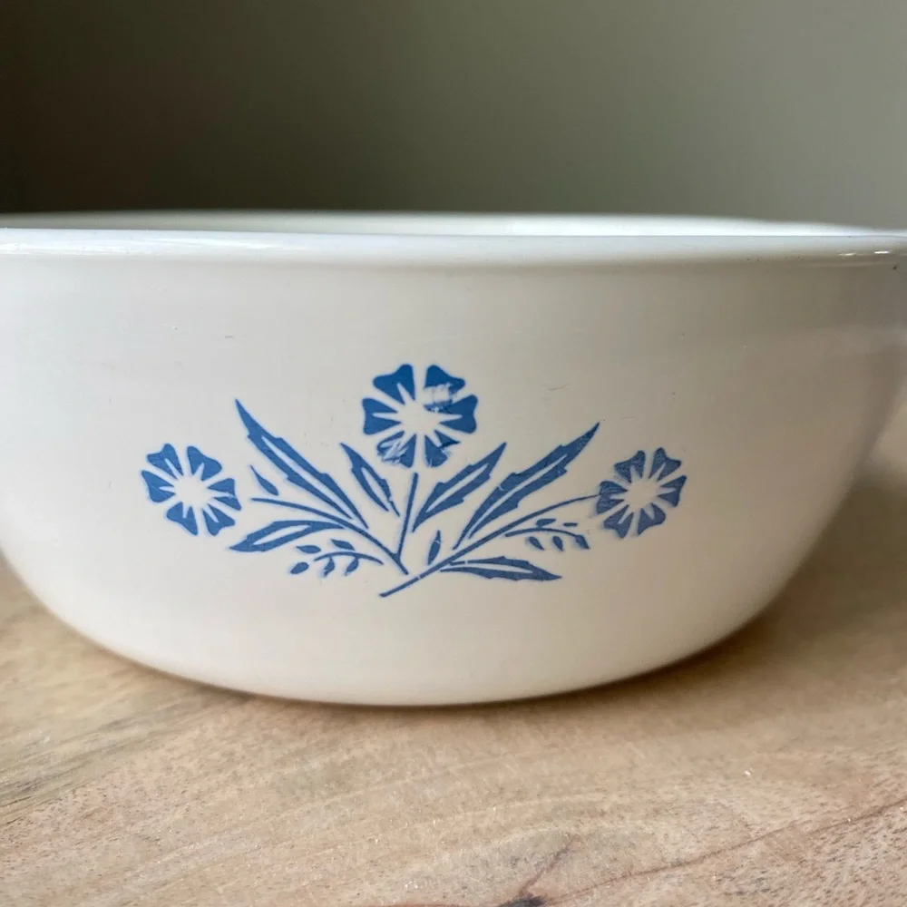 Corning Ware White with Blue Flowers 1 Pt Sauce Pan